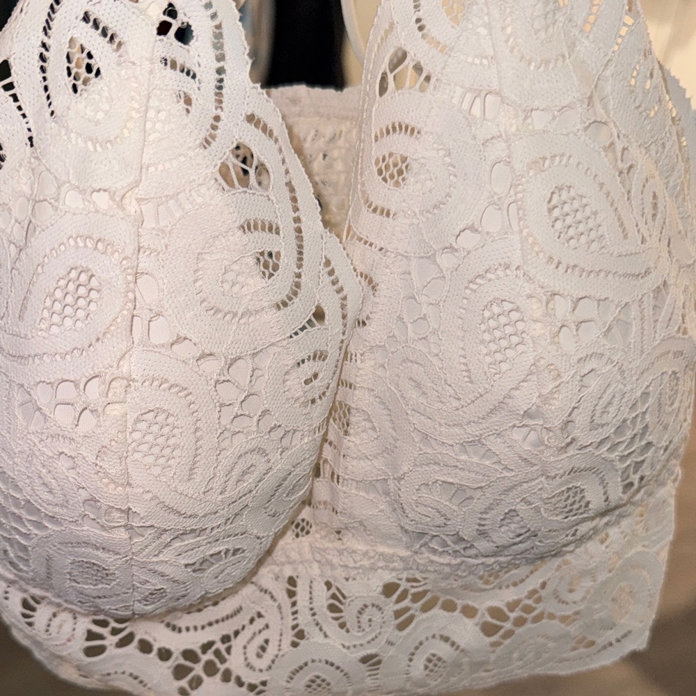 Lace Bralette by Victoria Secret - Picture 12 of 13